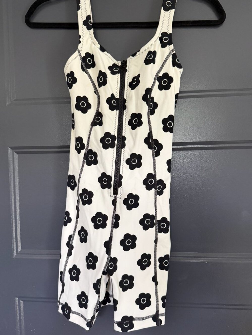 Gigi C Romper Black and White Floral Never Worn